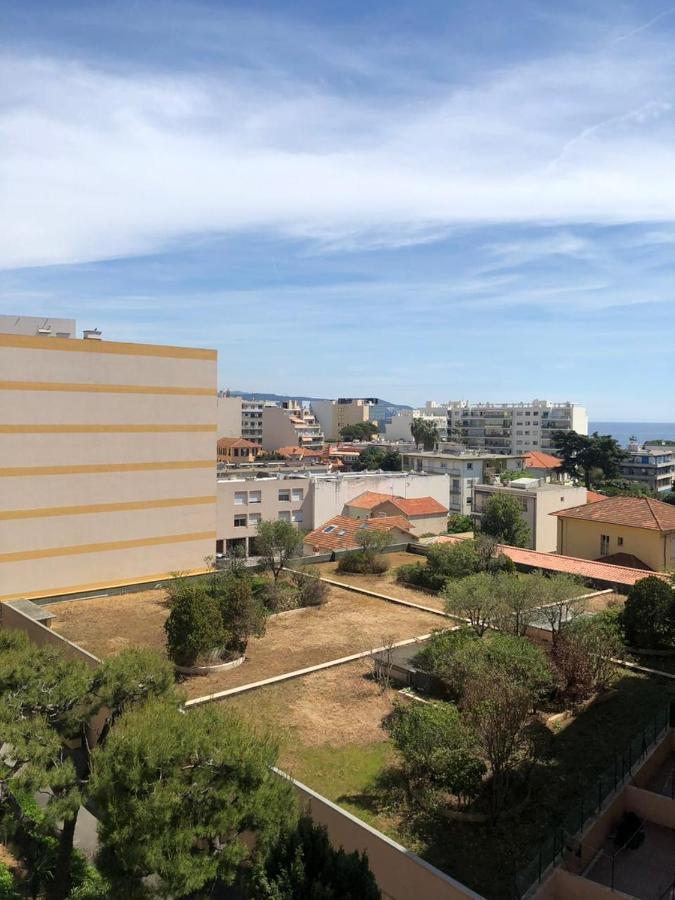 Luxurious Appartment Near The Airport ニース エクステリア 写真